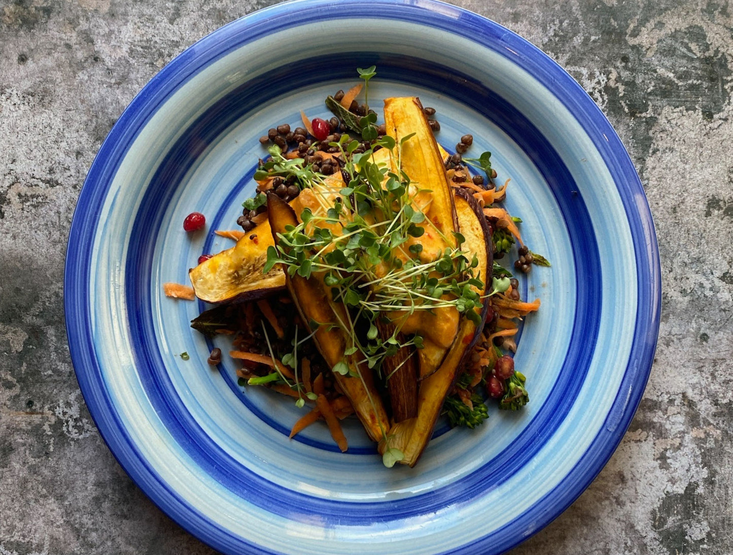 eat healthy microgreens